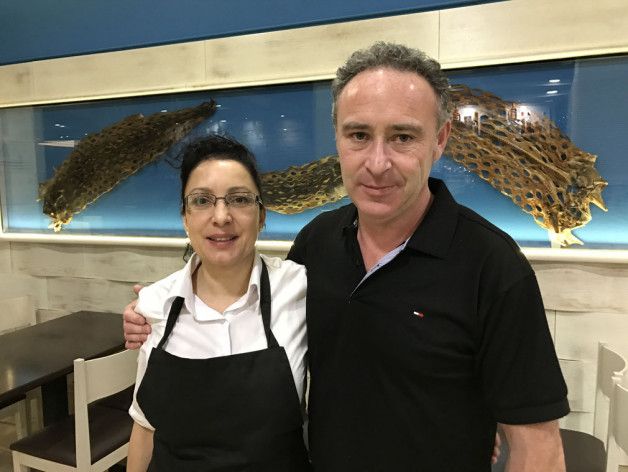 Manoloybelndetrsamododeornamentocongriosjareados