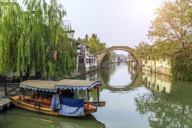 Ciudad estructura funcion escenas embarcaciones viejo