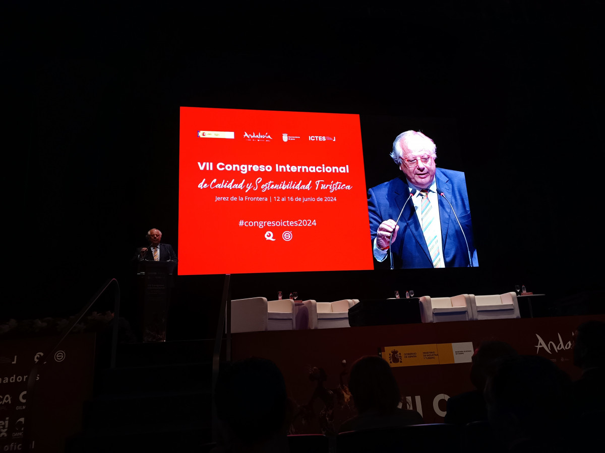 Miguel Mirones en el congreso de Calidad Turistica