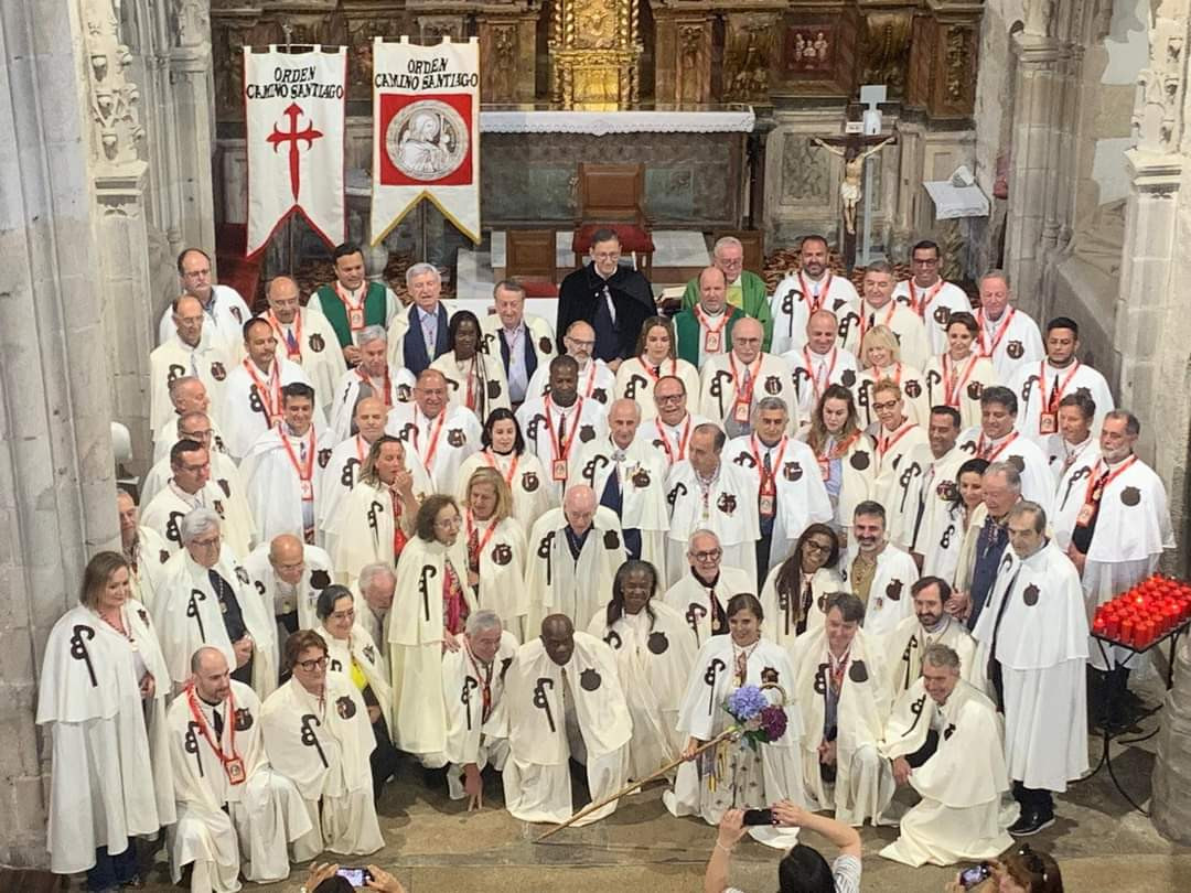 Nuevos Caballeros y Damas