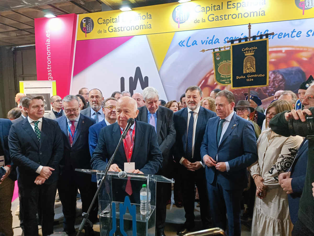 Oviedo Capital Espau00f1ola de Gastronomu00eda presentdiu00f3nen Fitur